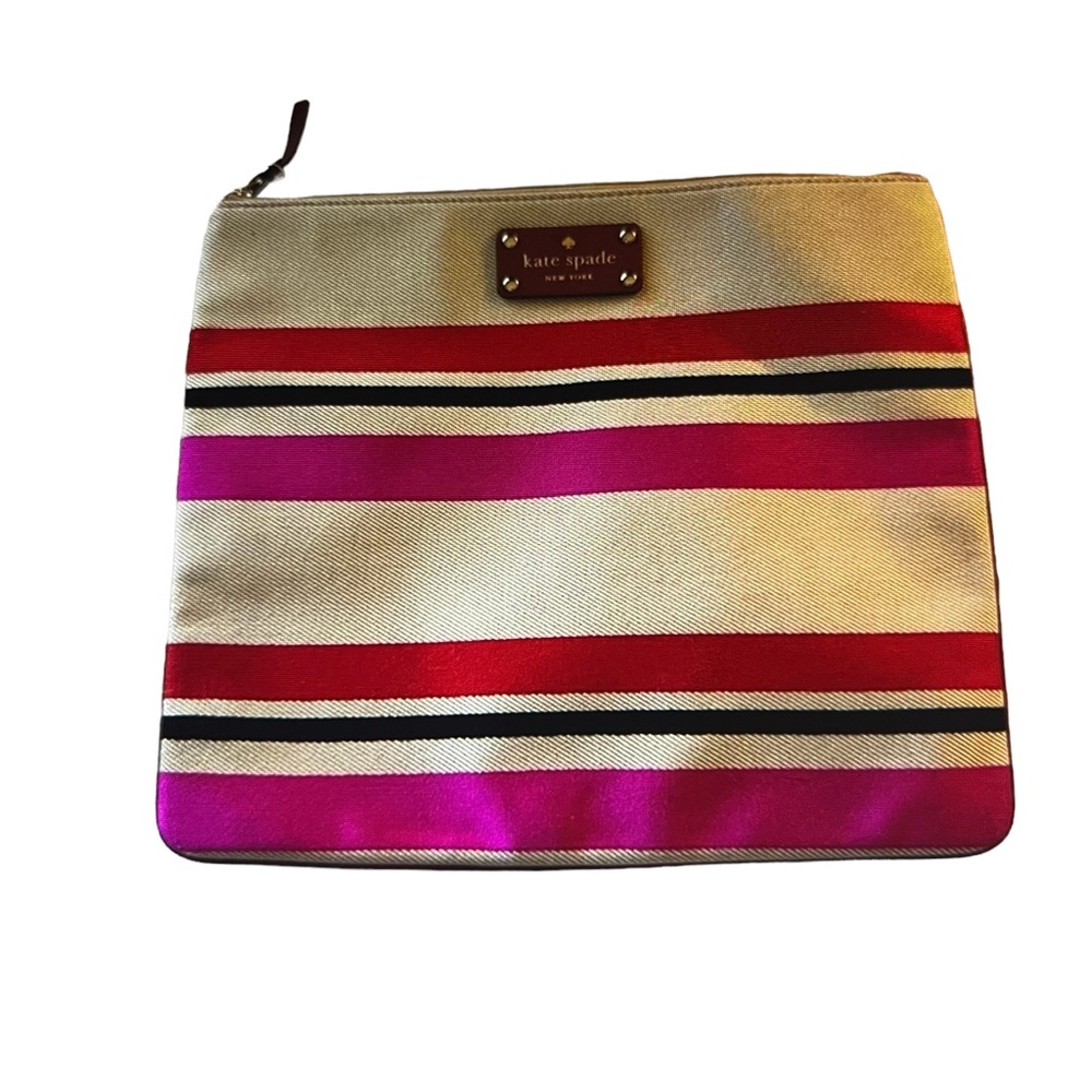 NWT’s Kate Spade Island Striped XL pouch - Picture 2 of 8